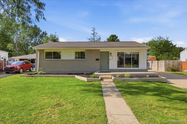 316 Tamarac Drive, Davison, MI 48423