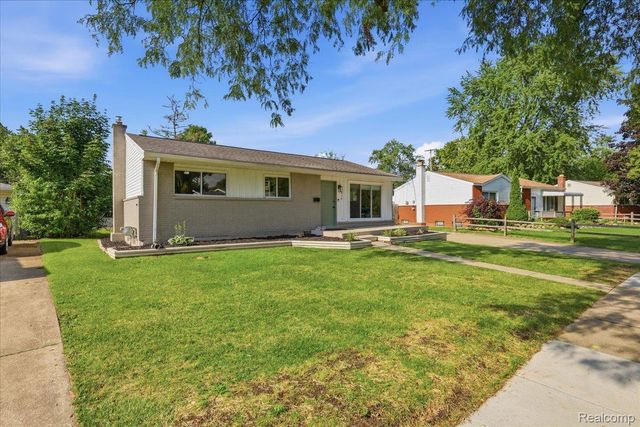 316 Tamarac Drive, Davison, MI 48423