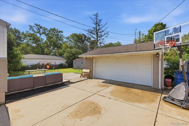 316 Tamarac Drive, Davison, MI 48423