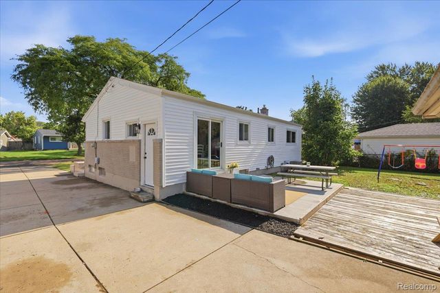 316 Tamarac Drive, Davison, MI 48423