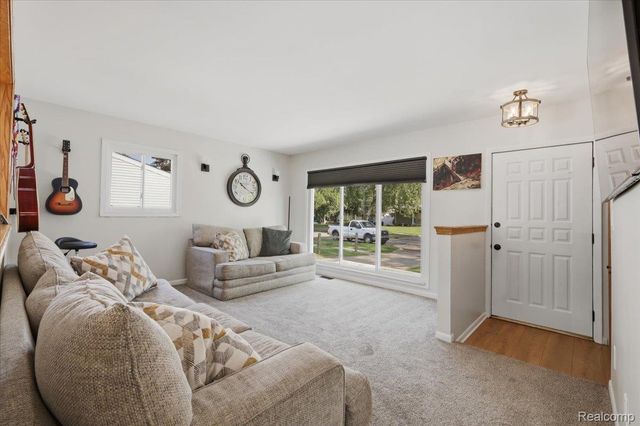 316 Tamarac Drive, Davison, MI 48423