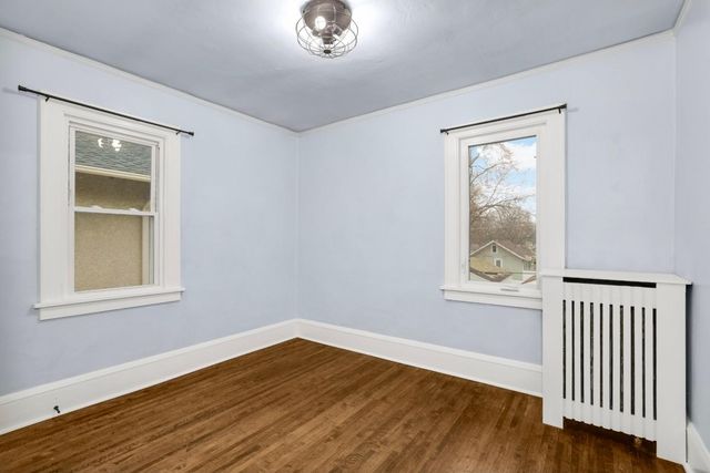 985 Charles Avenue, Saint Paul, MN 55104