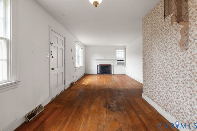 4009 Sharon Ct, Richmond, VA 23225