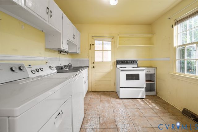 4009 Sharon Ct, Richmond, VA 23225