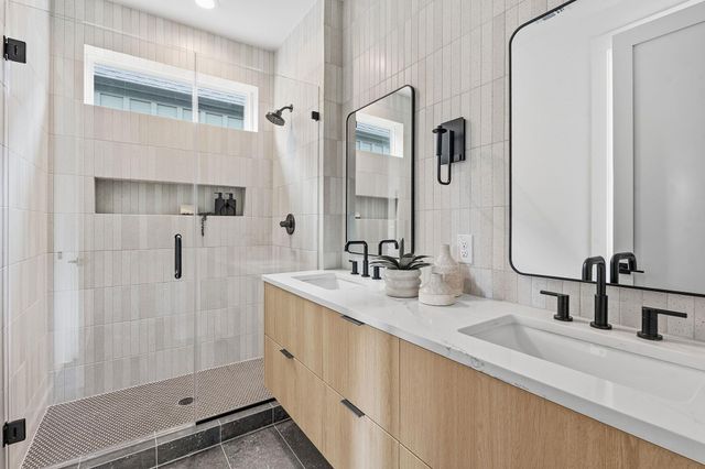 5708 Nancy DR 2, Austin, TX 78745