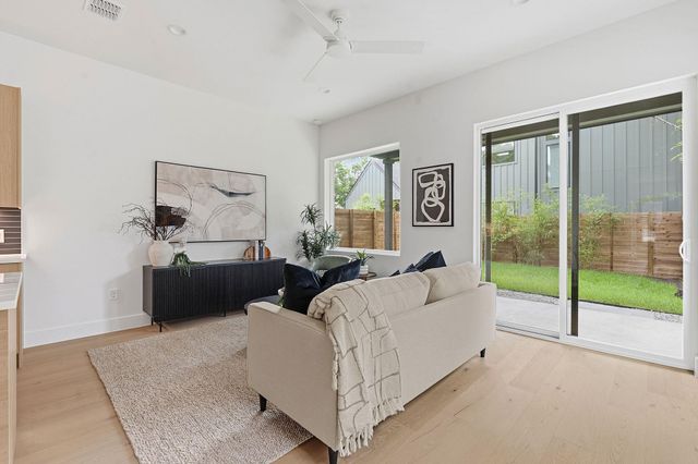 5708 Nancy DR 2, Austin, TX 78745