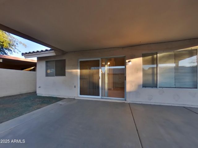 1411 W VILLA THERESA Drive, Phoenix, AZ 85023