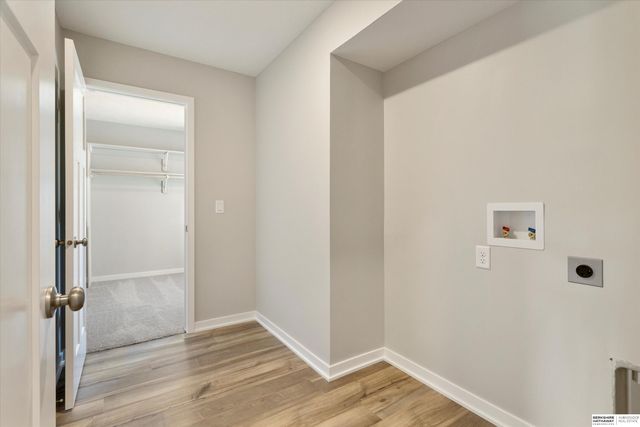 9305 Reynolds Street, Omaha, NE 68122