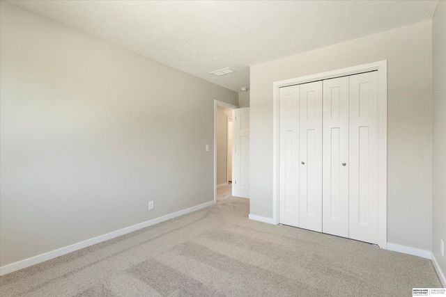 9305 Reynolds Street, Omaha, NE 68122