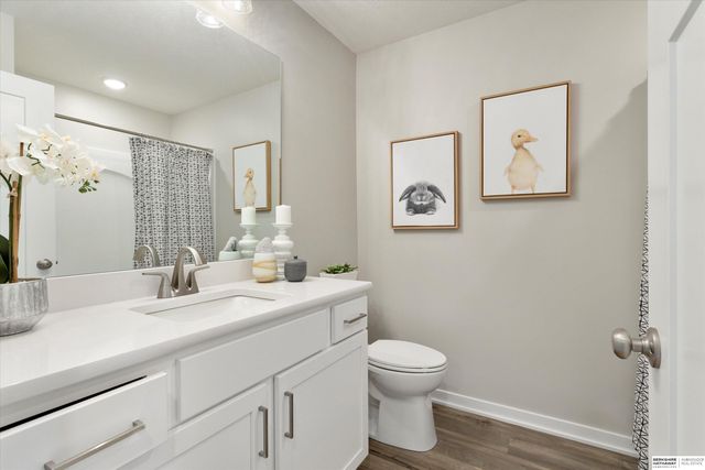 9305 Reynolds Street, Omaha, NE 68122