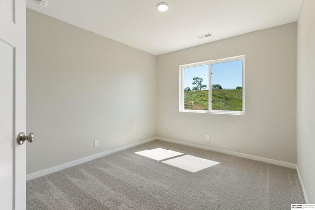 9305 Reynolds Street, Omaha, NE 68122