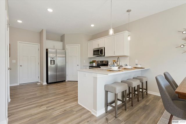 9305 Reynolds Street, Omaha, NE 68122