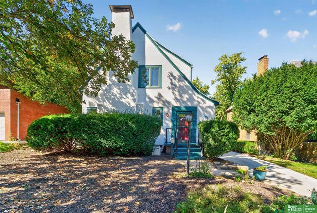 2012 N 52nd Street, Omaha, NE 68104