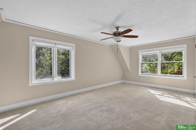 2012 N 52nd Street, Omaha, NE 68104