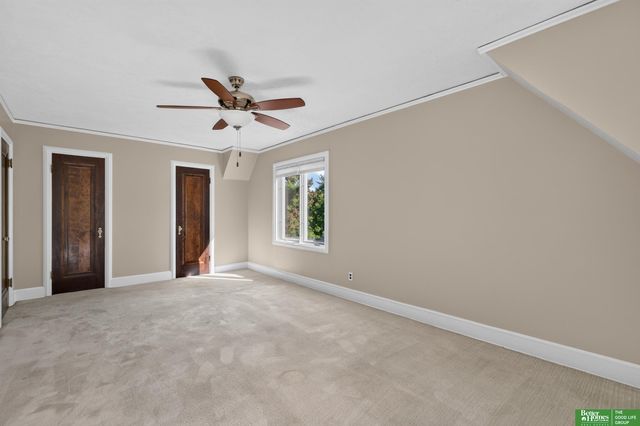 2012 N 52nd Street, Omaha, NE 68104