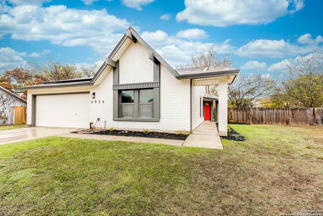 6934 Country Elm, San Antonio, TX 78240