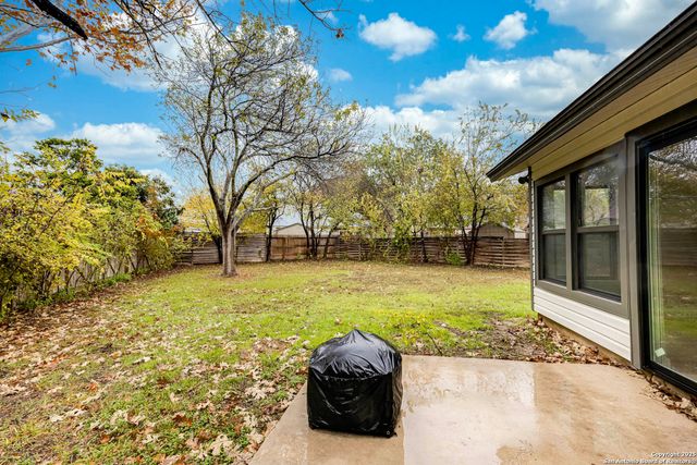 6934 Country Elm, San Antonio, TX 78240