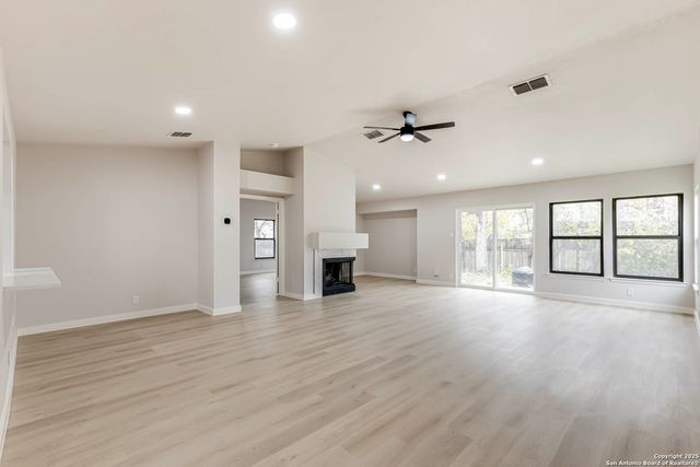 6934 Country Elm, San Antonio, TX 78240