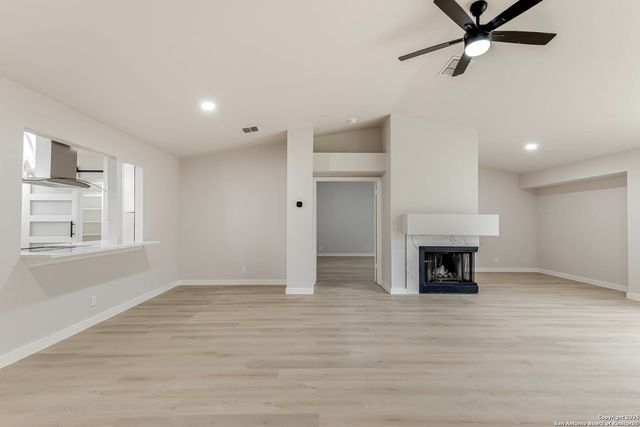 6934 Country Elm, San Antonio, TX 78240