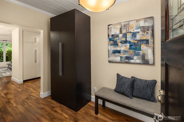 16214 NE 24th Street, Bellevue, WA 98008