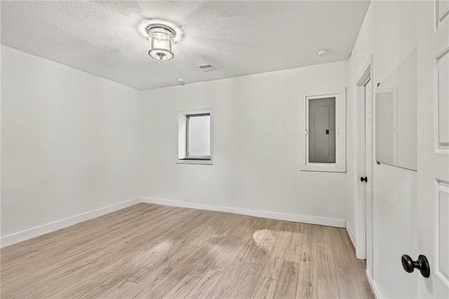 15945 W 165th Street, Olathe, KS 66062