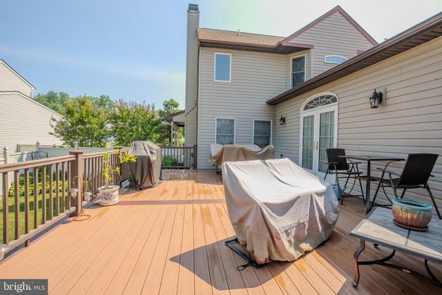952 DUXBURY DR, Langhorne, PA 19047