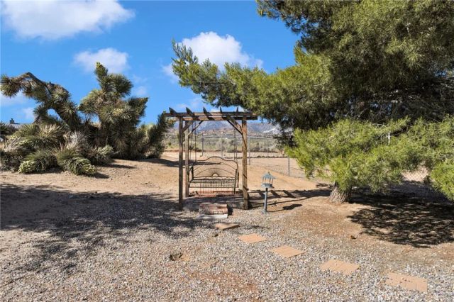 3632 Cambria, Phelan, CA 92371