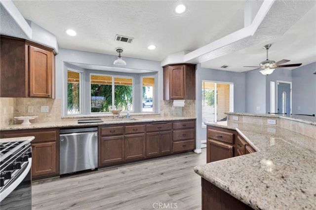 3632 Cambria, Phelan, CA 92371