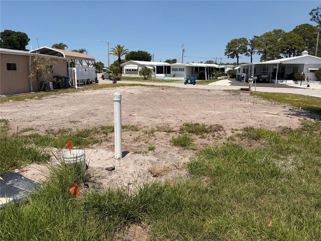 4913 OAKLAND HILLS AVENUE, Sarasota, FL 34234