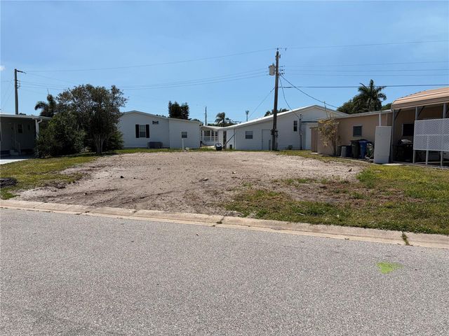 4913 OAKLAND HILLS AVENUE, Sarasota, FL 34234