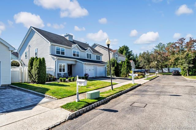 60 Herrels Circle, Melville, NY 11747