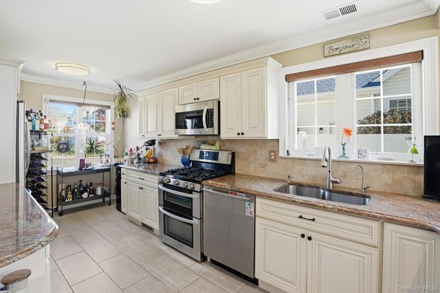 60 Herrels Circle, Melville, NY 11747