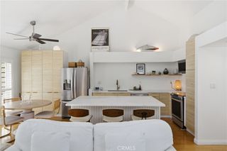 805 Grayling Bay 46, Costa Mesa, CA 92626