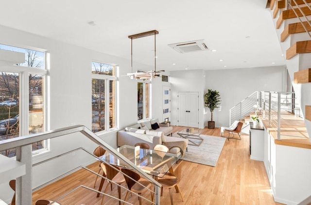 312 Putnam Avenue 312, Cambridge, MA 02139