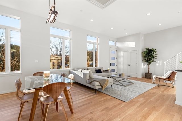 312 Putnam Avenue 312, Cambridge, MA 02139
