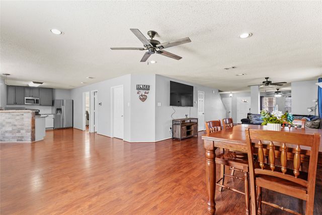 125 Jefferson Drive, Venus, TX 76084