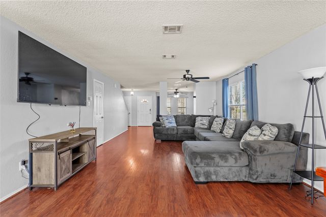 125 Jefferson Drive, Venus, TX 76084