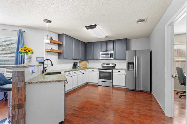 125 Jefferson Drive, Venus, TX 76084