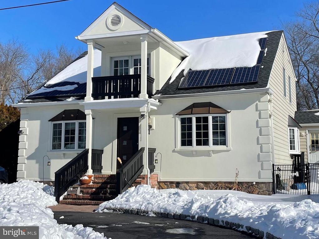 168 OAKLYN TER, Lawrenceville, NJ 08648