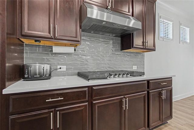 950 Summit Drive, Canton, GA 30114
