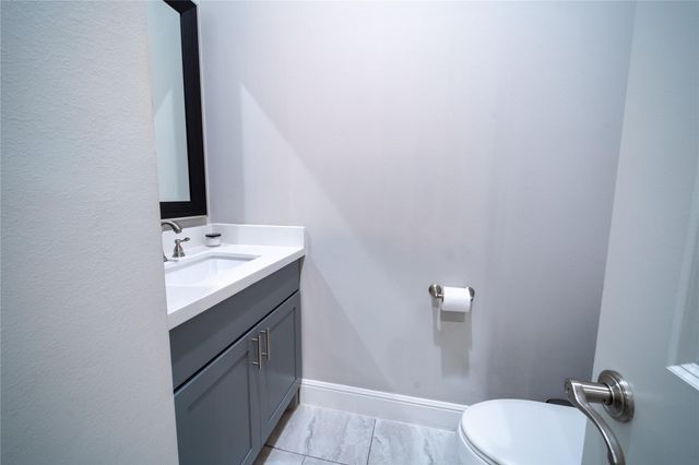 4008 Barnes Street, Houston, TX 77007