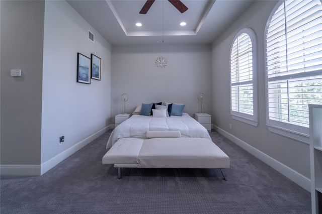 4008 Barnes Street, Houston, TX 77007
