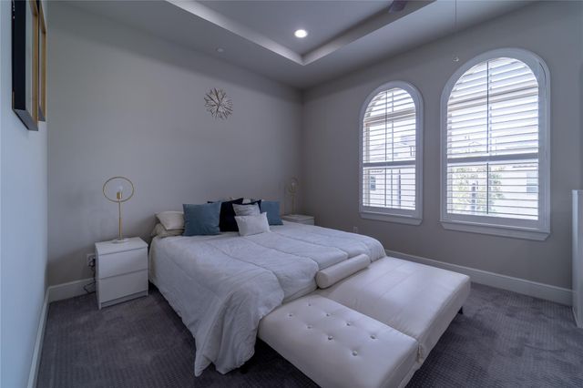 4008 Barnes Street, Houston, TX 77007