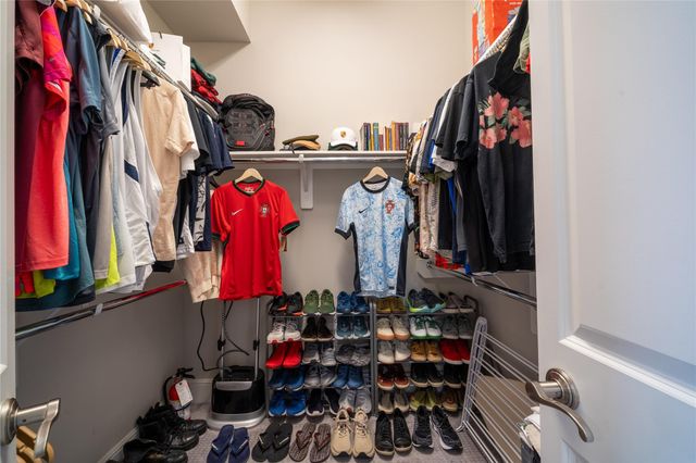 4008 Barnes Street, Houston, TX 77007