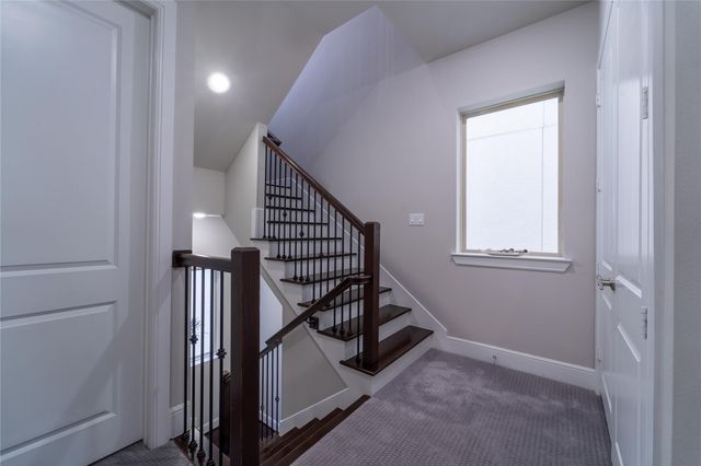 4008 Barnes Street, Houston, TX 77007