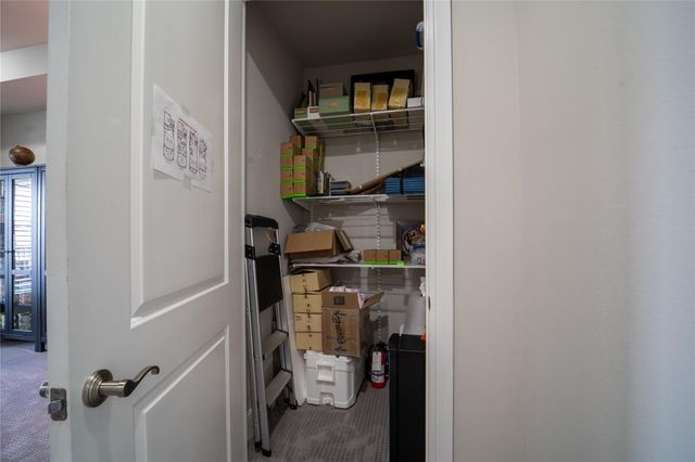 4008 Barnes Street, Houston, TX 77007