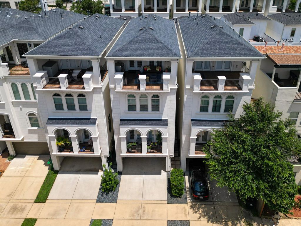 4008 Barnes Street, Houston, TX 77007