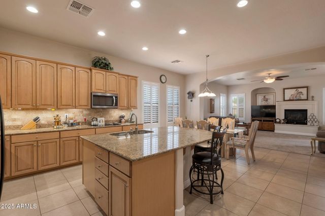 625 S 173RD Drive, Goodyear, AZ 85338