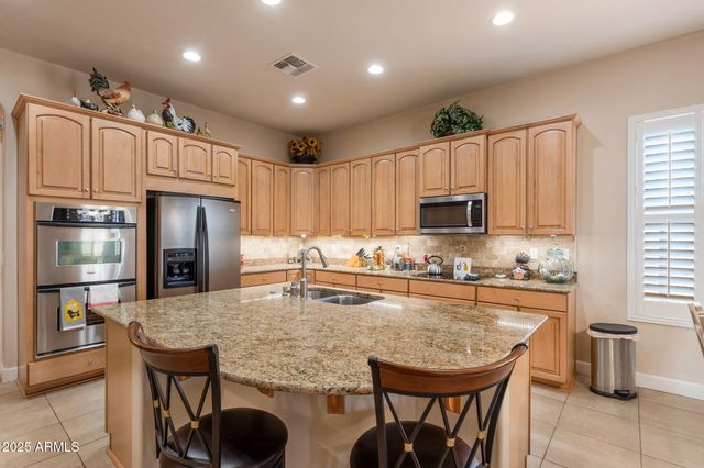 625 S 173RD Drive, Goodyear, AZ 85338