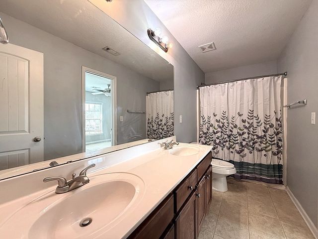 32 Registry Way, Fort Mitchell, AL 36856